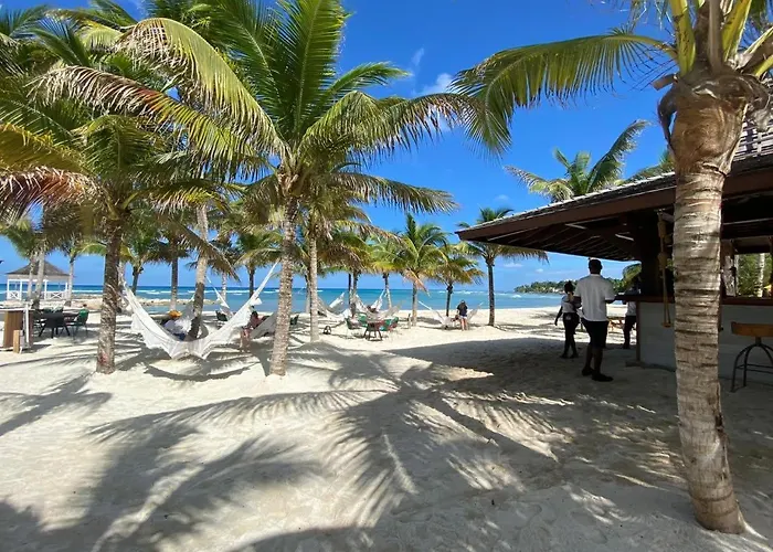 Hospitality Expert Bts 4 Pool Bar * Montego Bay