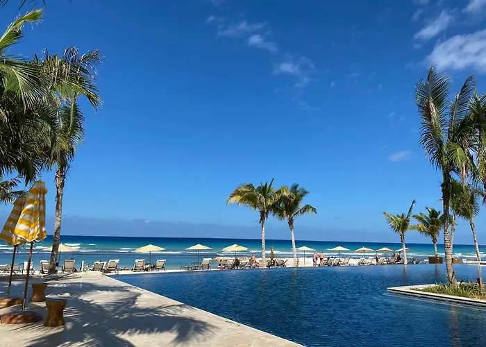Hospitality Expert Bts 4 Pool Bar Inn Montego Bay